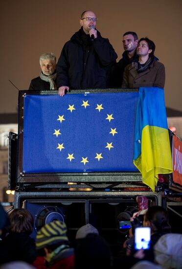 Campaign to support EU membership on Maidan