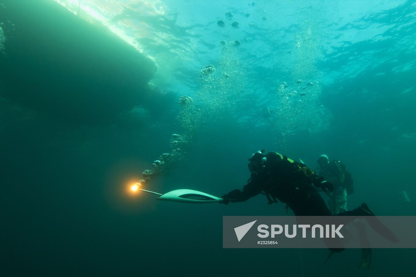 Sochi 2014 Olympic torch relay. Lake Baikal