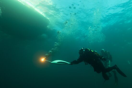 Sochi 2014 Olympic torch relay. Lake Baikal