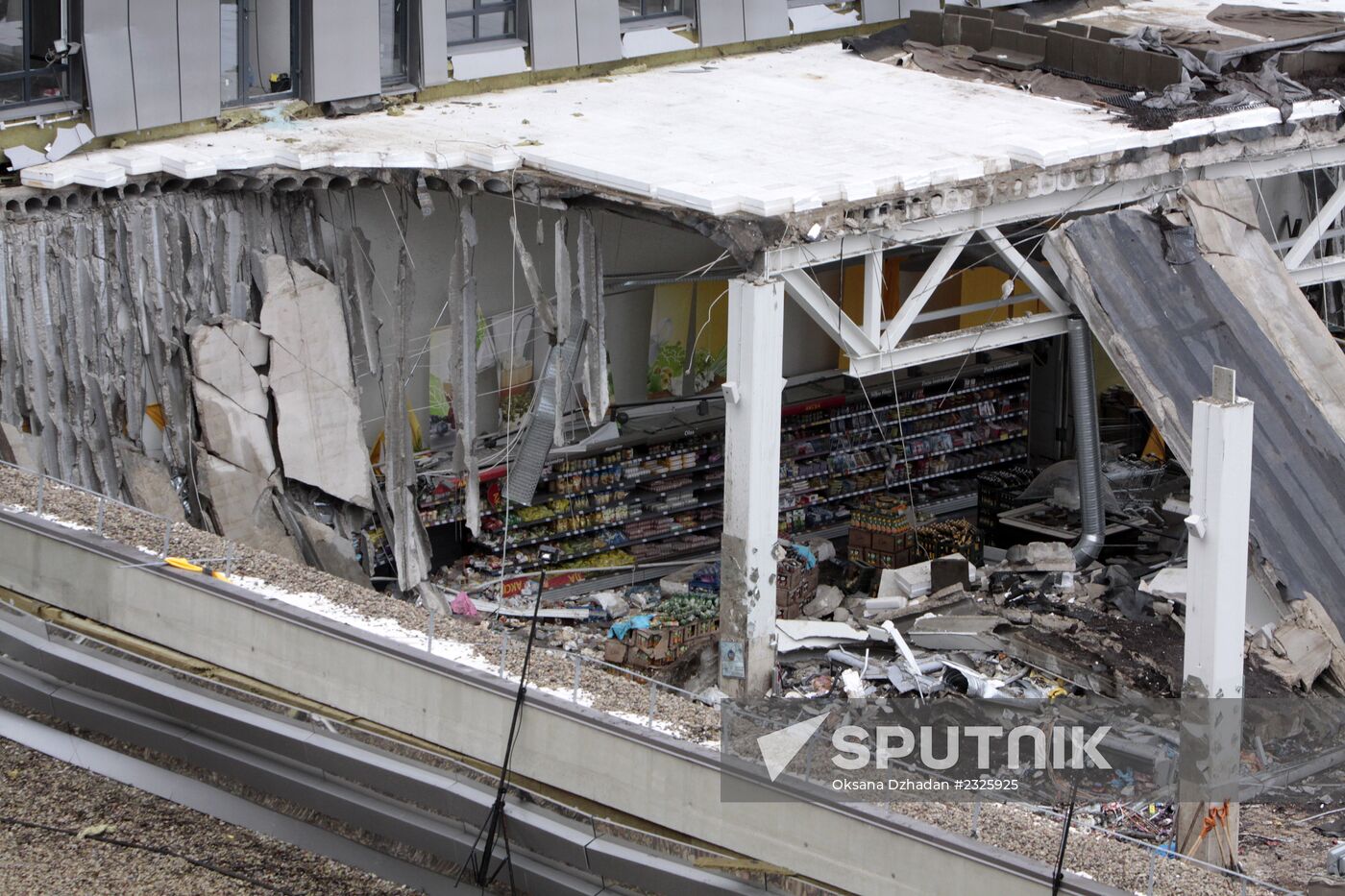 3rd section of supermarket roof collapses in Riga