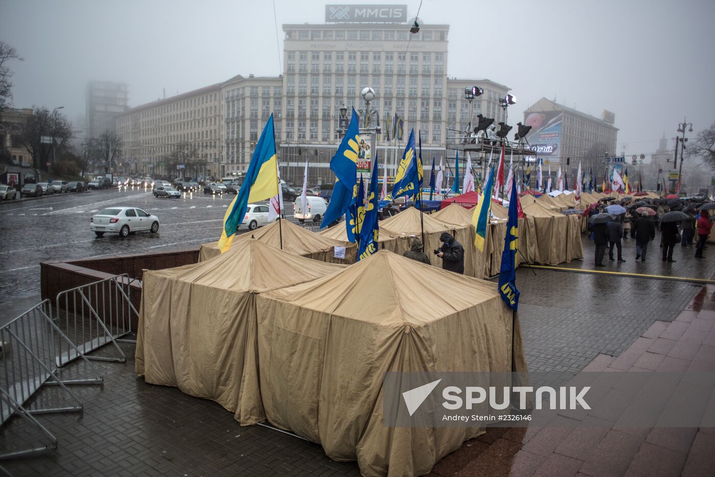 Tent camp set up by supporters of Ukraine's integration with EU