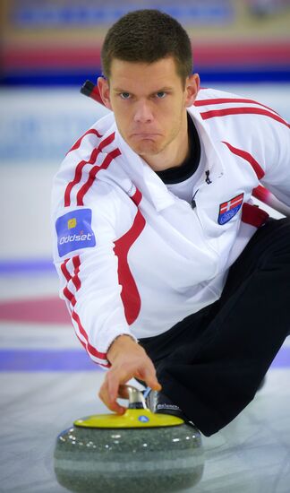 European Curling Championships. Day Three