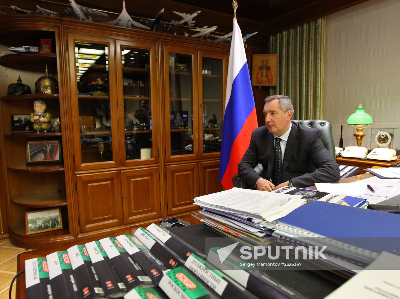 D.Rogozin holds video conference on building social facilities in Transnistria