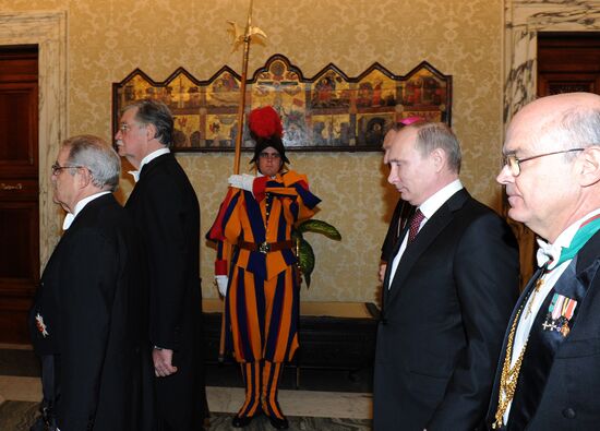 Vladimir Putin visits Vatican