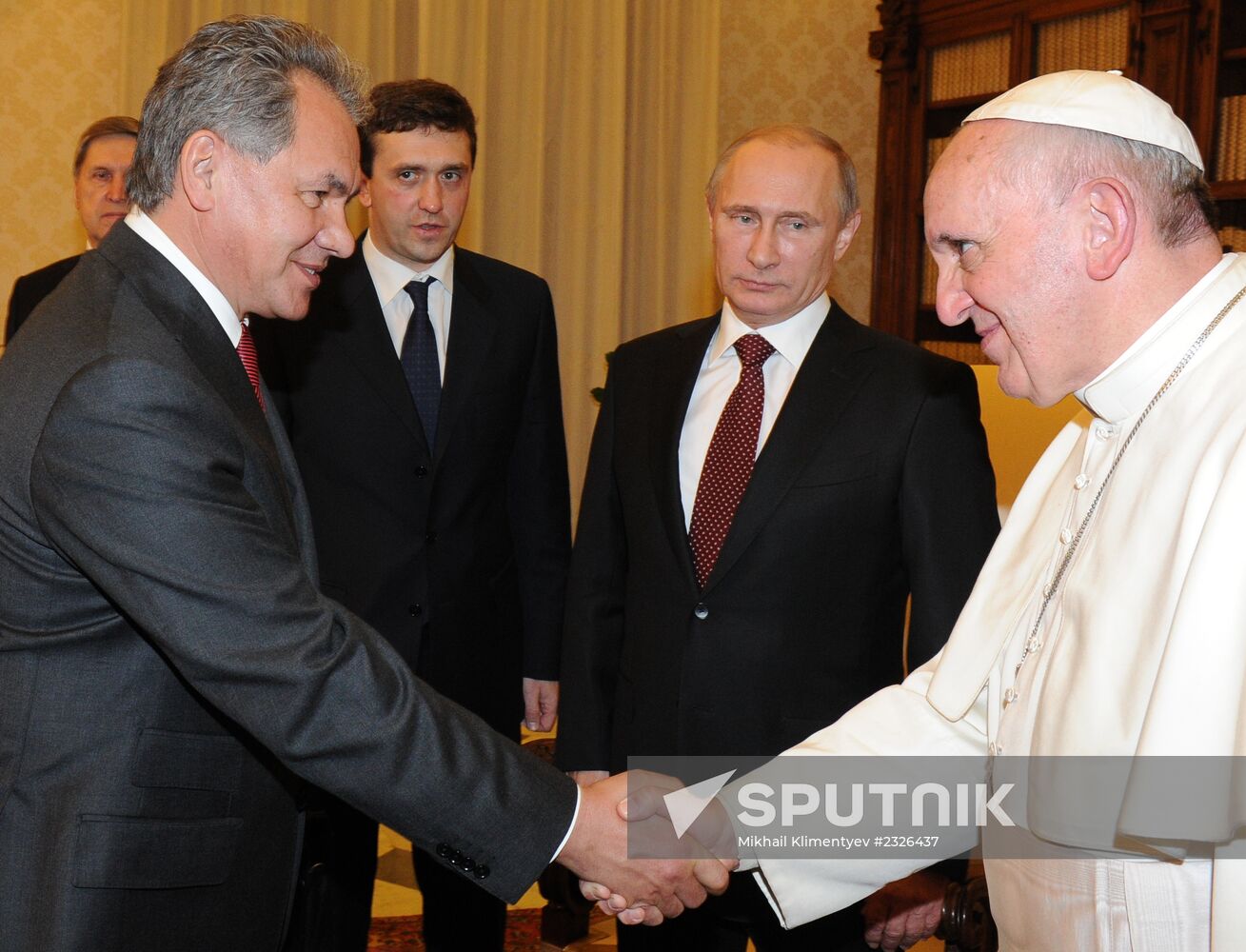 Vladimir Putin visits Vatican