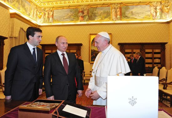 Vladimir Putin visits Vatican