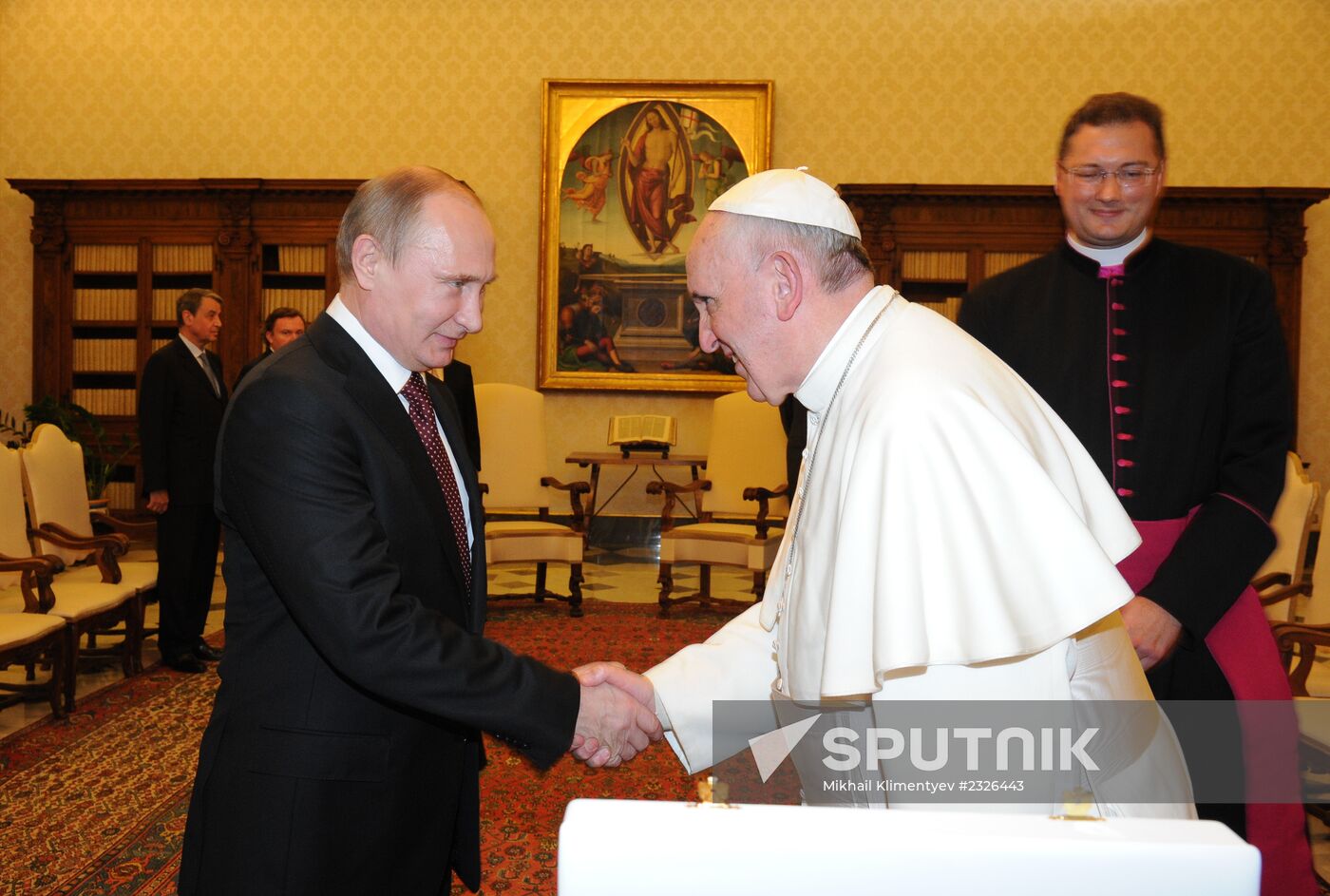 Vladimir Putin visits Vatican