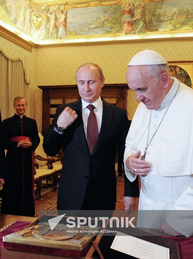Vladimir Putin visits Vatican