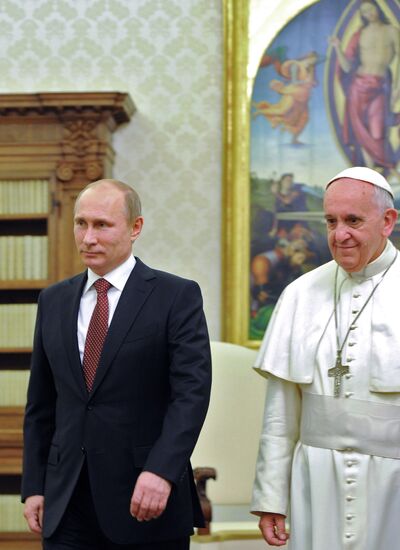 Vladimir Putin visits the Vatican