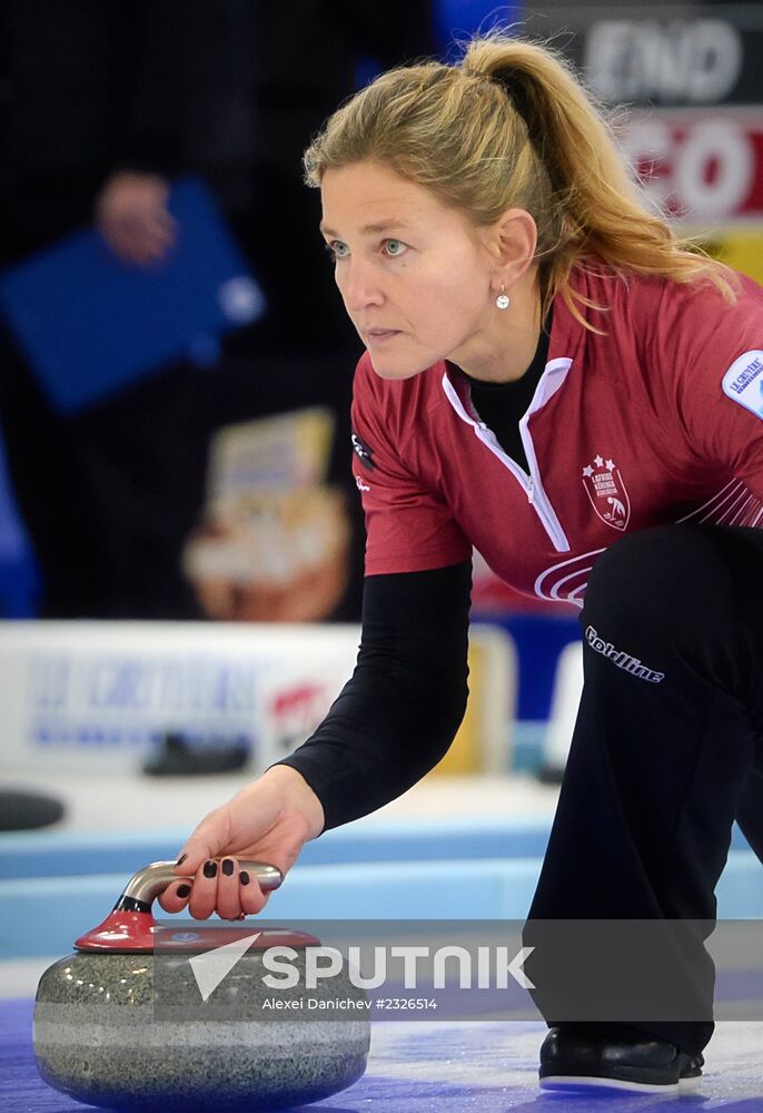 European Curling Championships. Day Three