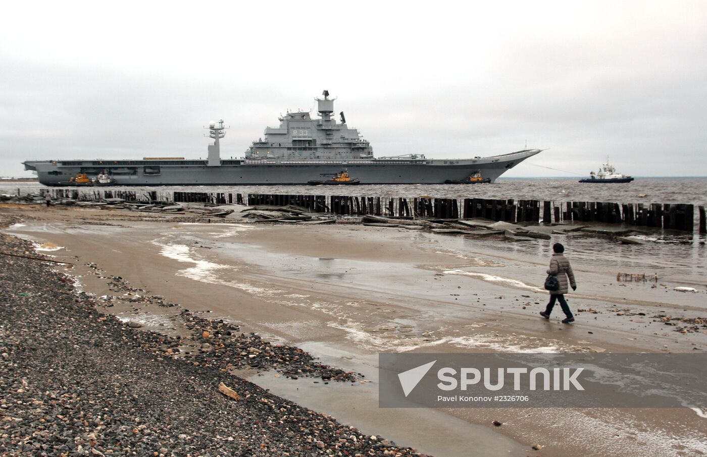 Indian Vikramaditya aircraft carrier leaves Severodvinsk