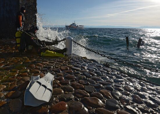 Diving at Lake Baikal