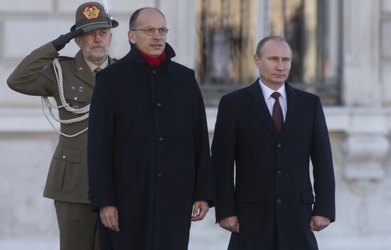 Vladimir Putin visits Italy