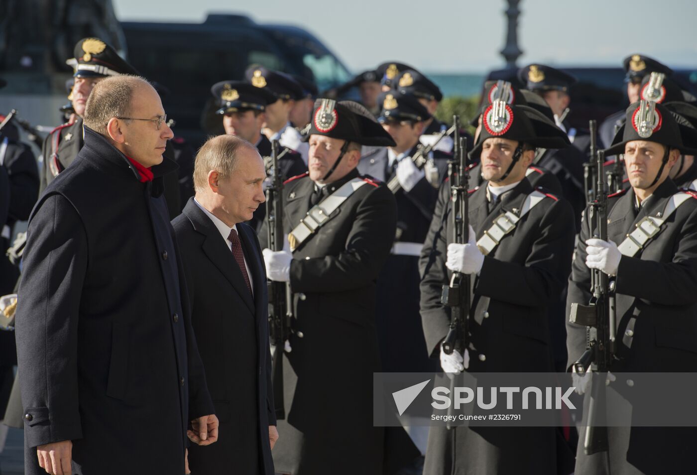 Vladimir Putin visits Italy