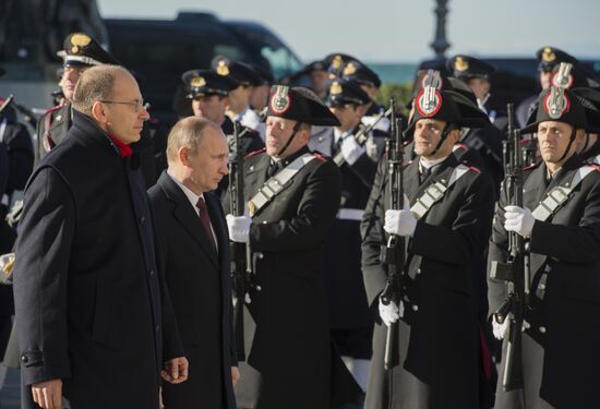 Vladimir Putin visits Italy