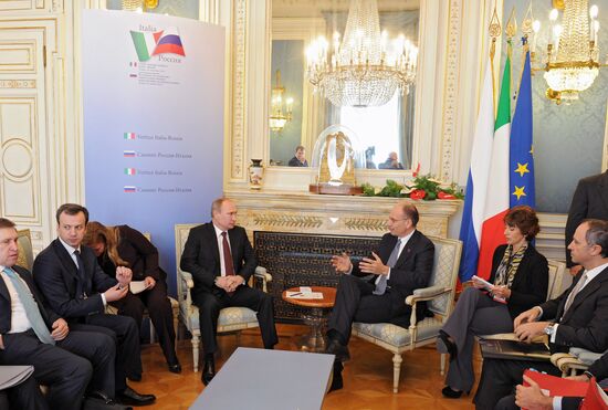 Vladimir Putin visits Italy