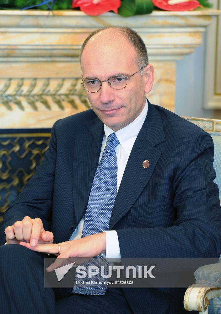 Vladimir Putin visits Italy