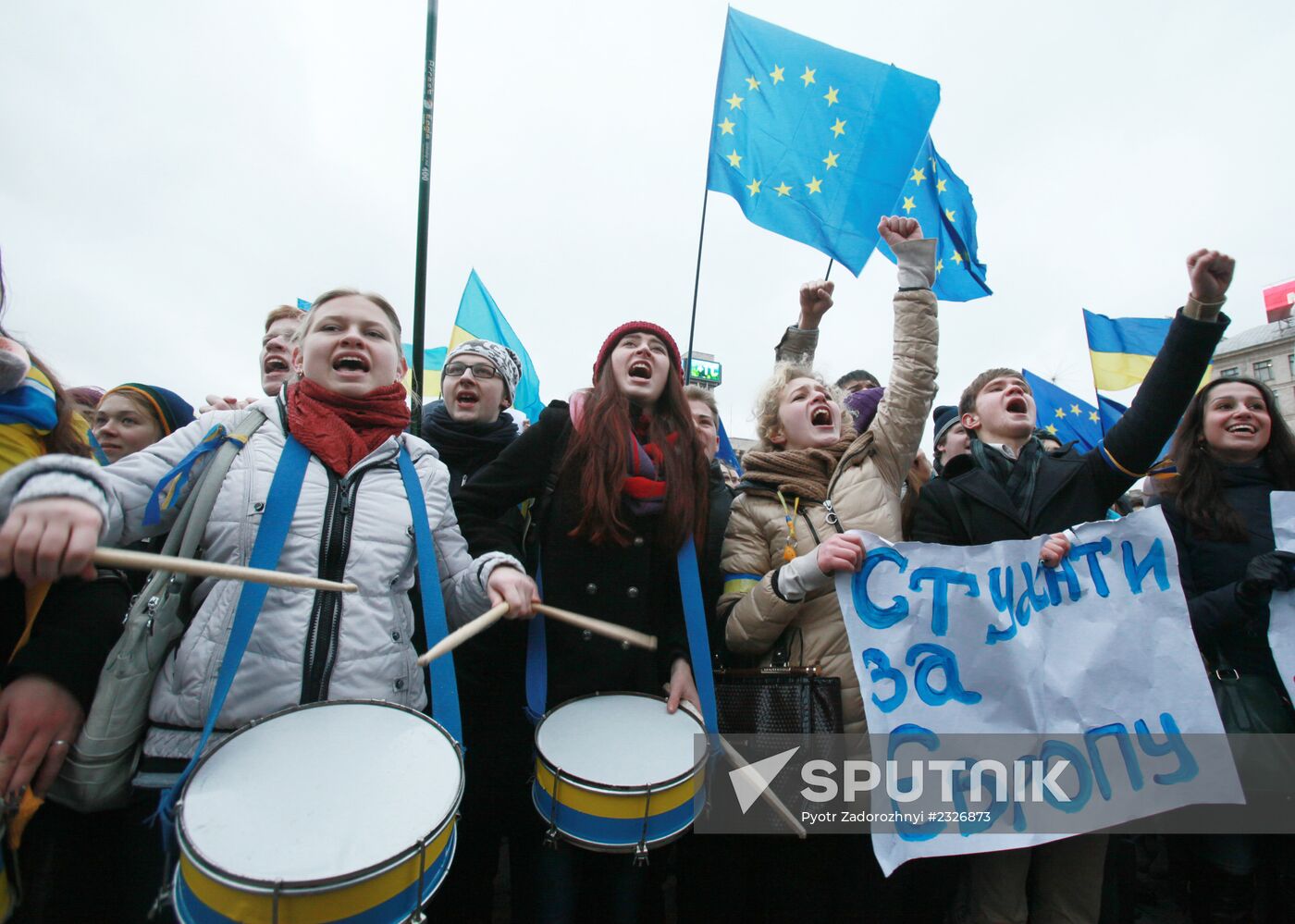 Riots in Ukraine after government refusal to join EU