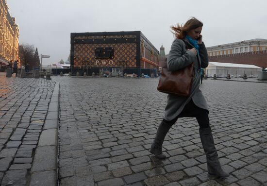 Louis Vuitton bag on Moscow's Red Square