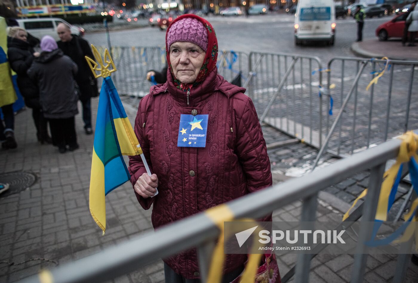 Riots in Ukraine after government refusal to join EU