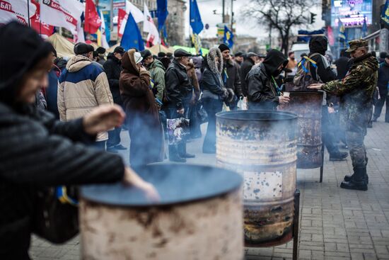 Riots in Ukraine after government refusal to join EU