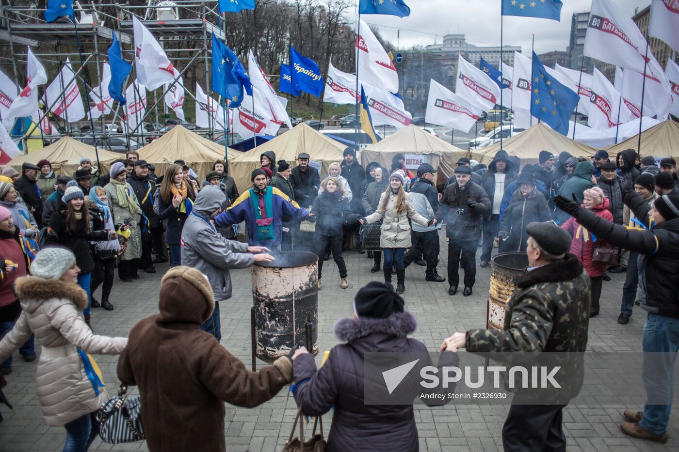 Riots in Ukraine after government refusal to join EU