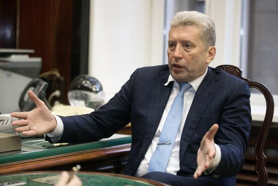 Interview with Russian State Library director Alexander Visly