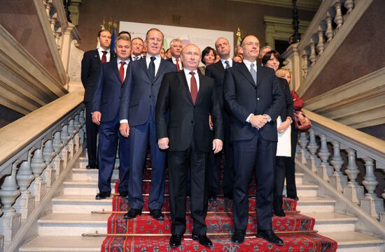 Vladimir Putin visits Italy