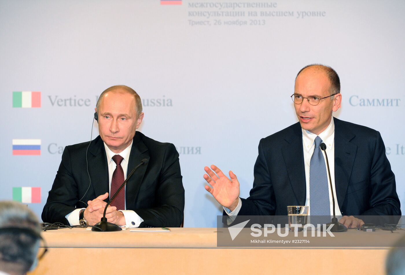 Vladimir Putin visits Italy
