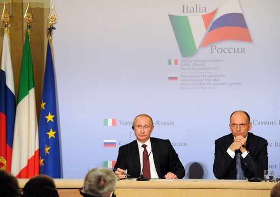 Vladimir Putin visits Italy