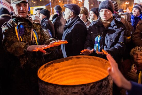 Riots in Ukraine after government refusal to join EU