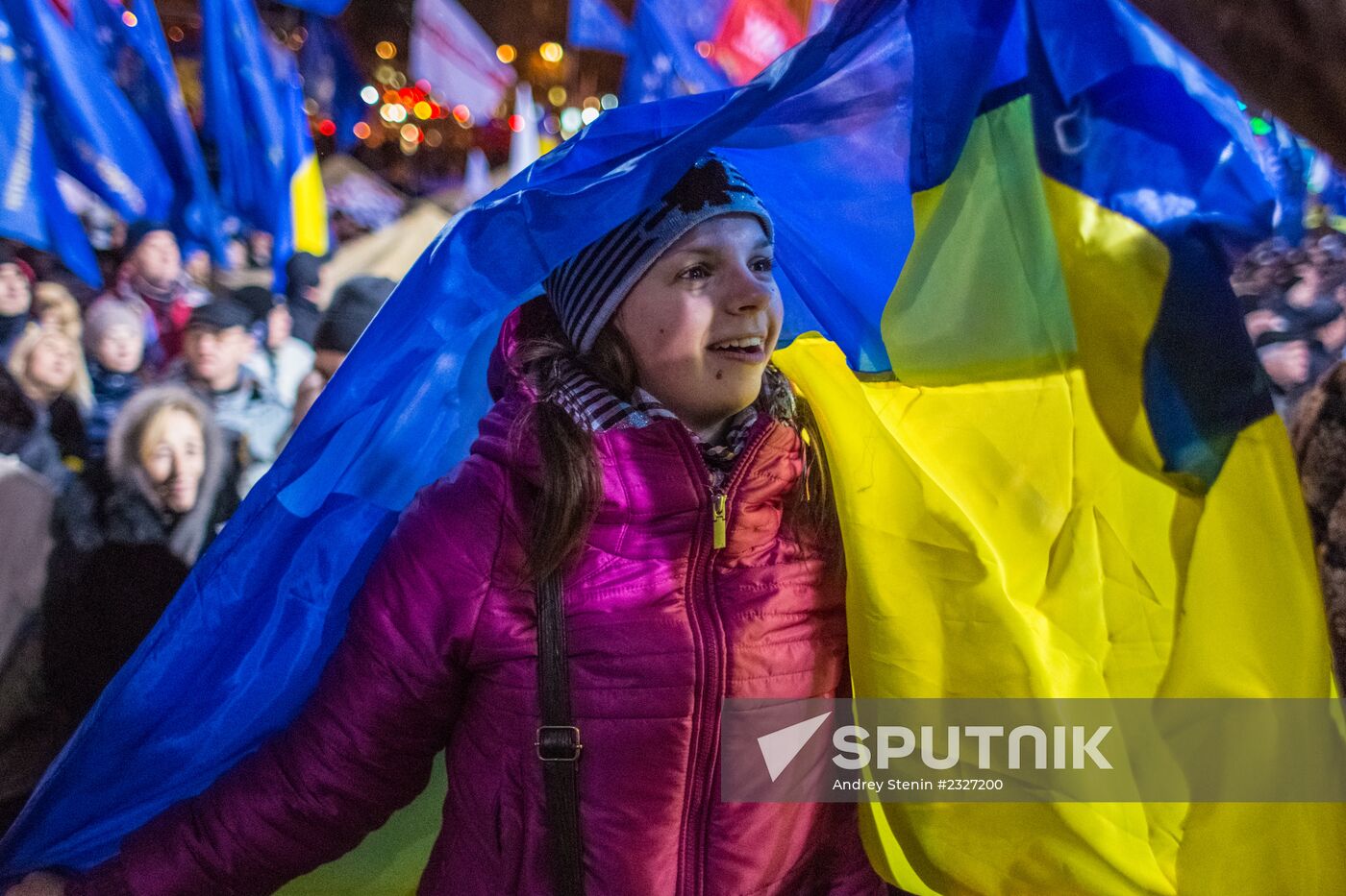 Riots in Ukraine after government refusal to join EU