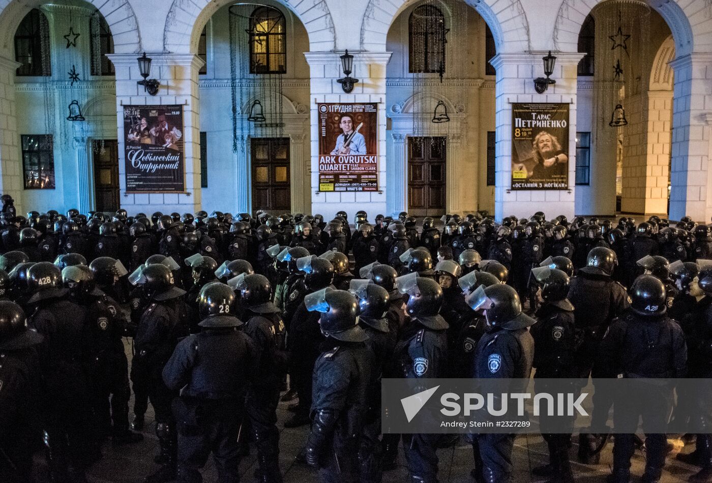 Riots in Ukraine after government refusal to join EU