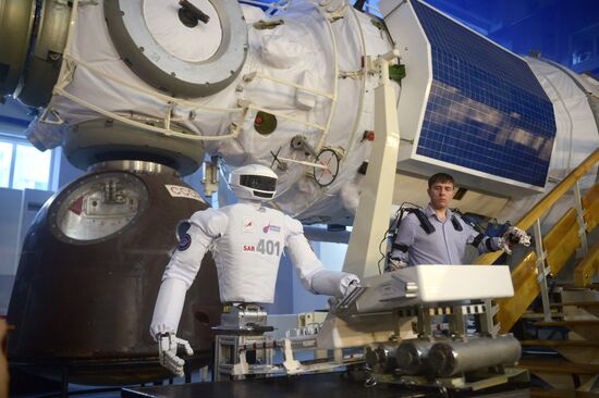 Russian cosmonaut robot displayed at Cosmonauts Training Center