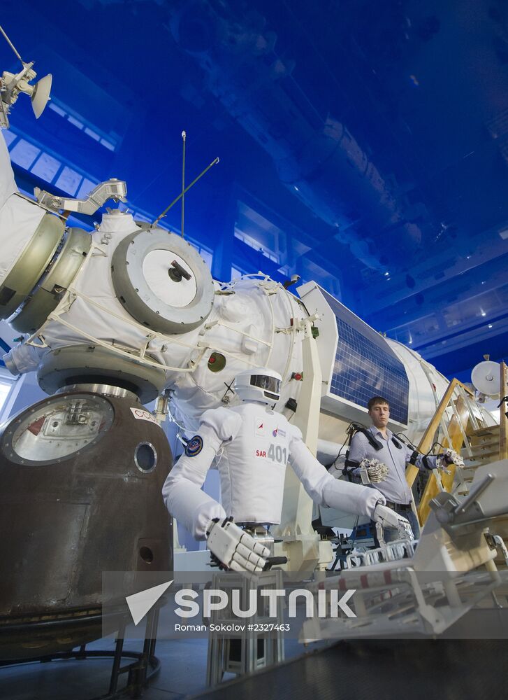 Russia cosmonaut robot displayed at Cosmonauts Training Center