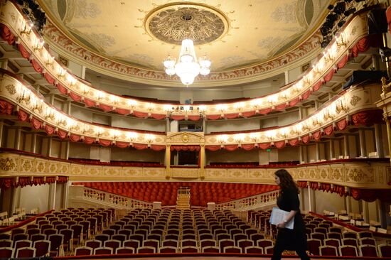 Renovation of the Maly Theatre main stage