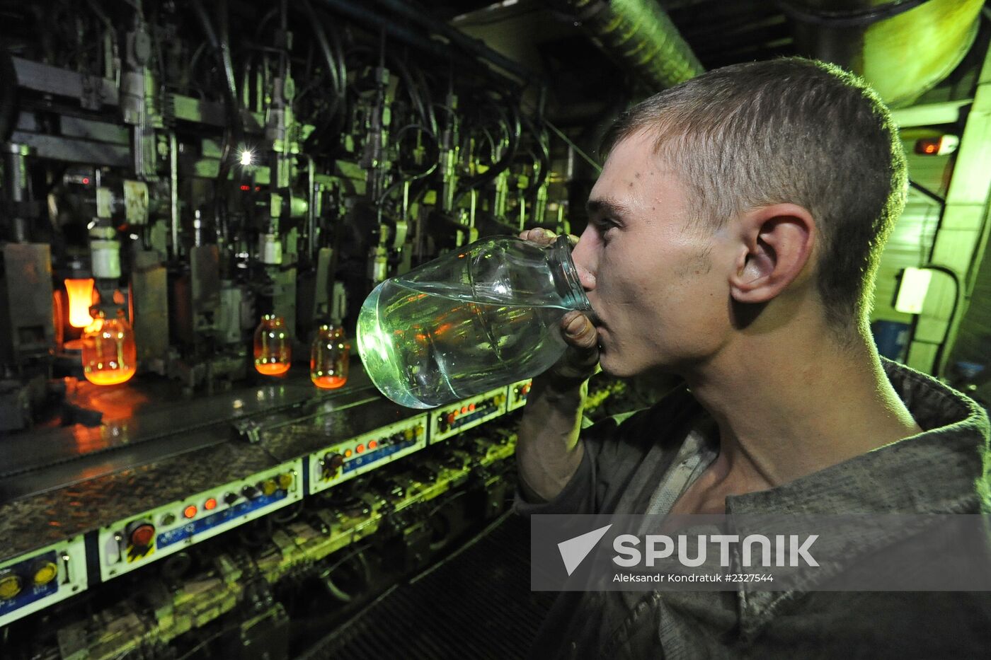 Glass casting factory in Chelyabinsk