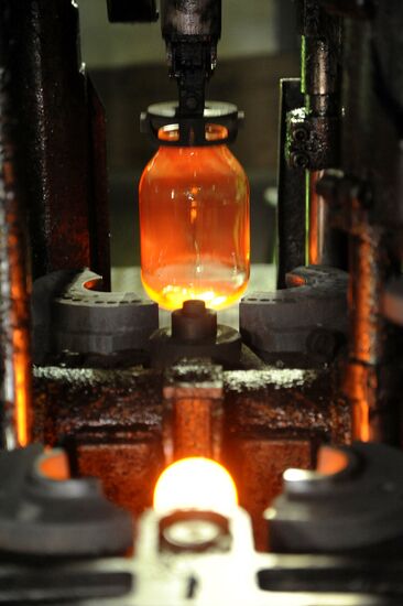 Glass casting factory in Chelyabinsk