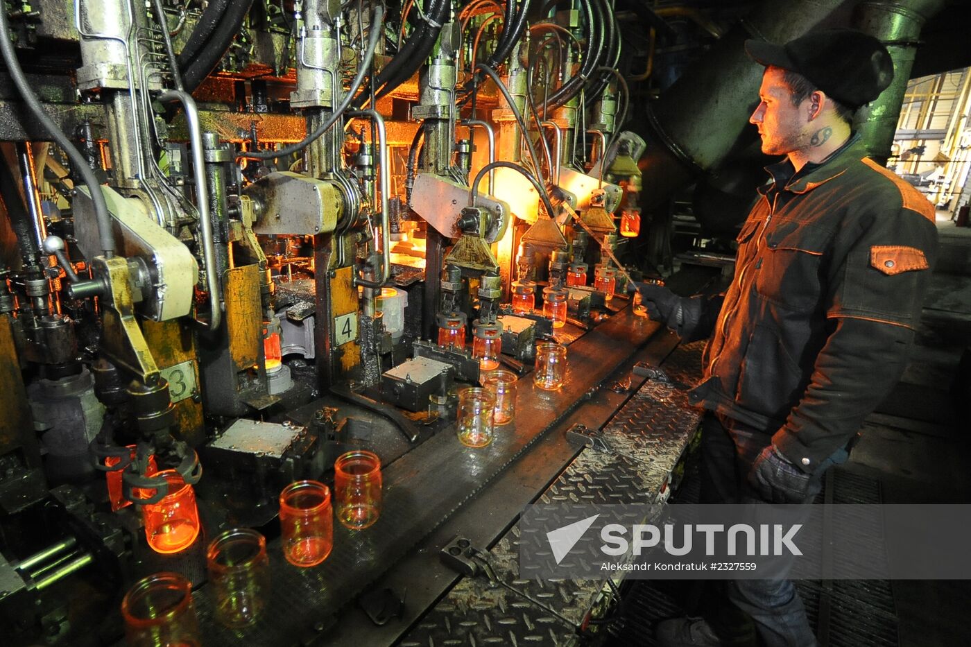 Glass casting factory in Chelyabinsk