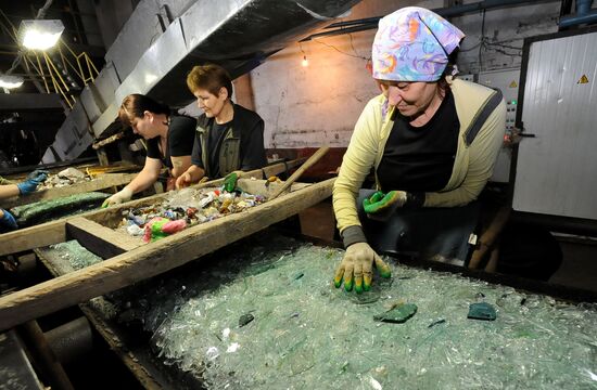 Glass casting factory in Chelyabinsk