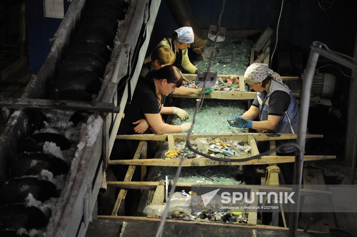 Glass casting factory in Chelyabinsk