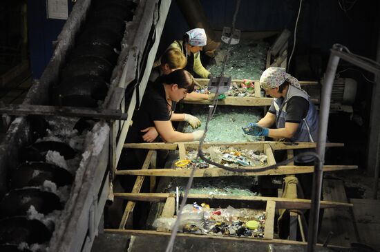 Glass casting factory in Chelyabinsk