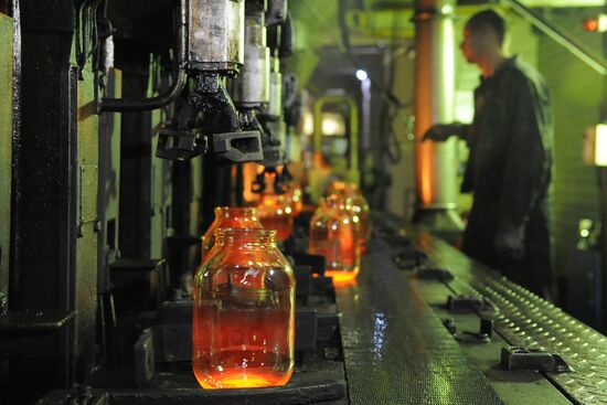 Glass casting factory in Chelyabinsk