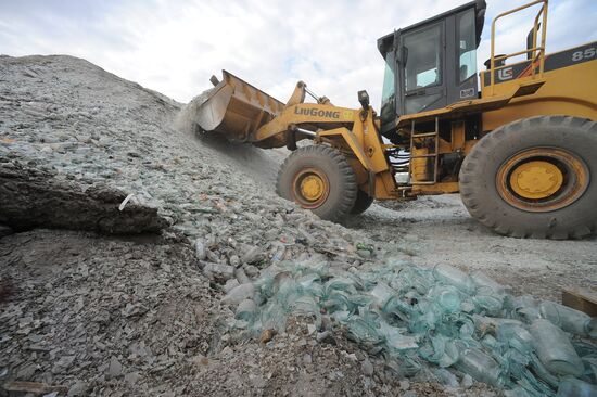 Glass casting factory in Chelyabinsk