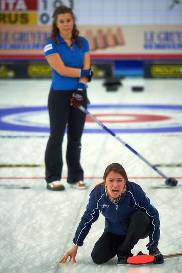 2013 European Curling Championships. Day Six