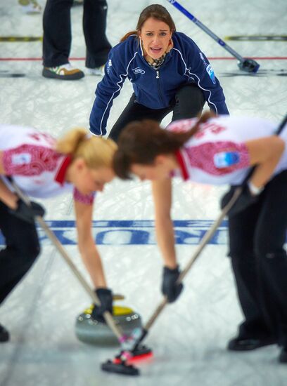 2013 European Curling Championships. Day Six