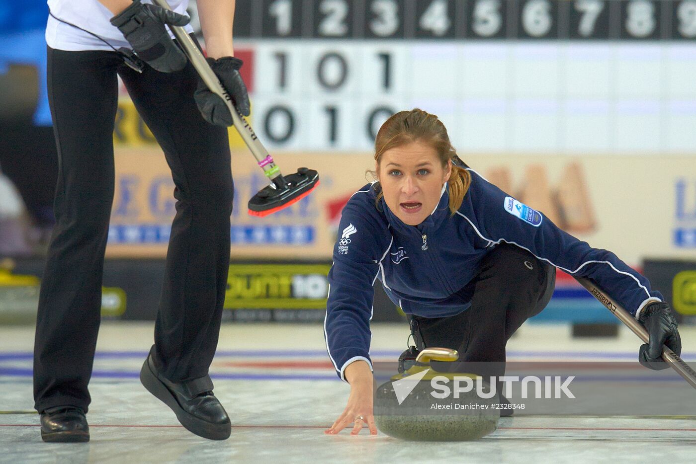 2013 European Curling Championships. Day Six