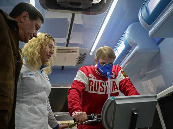 Presentation of mobile laboratory for helping national teams prepare for Olympics