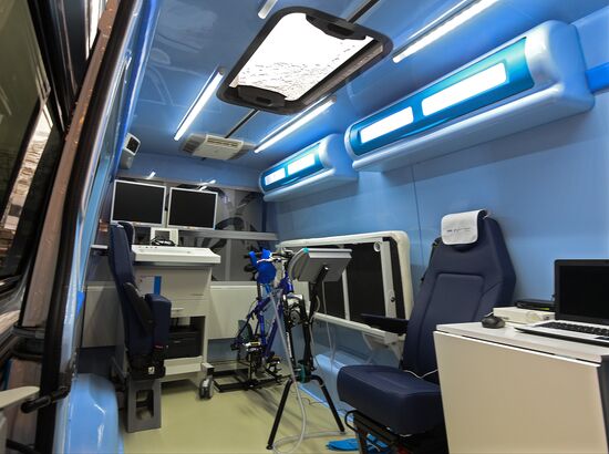 Presentation of mobile laboratory for helping national teams prepare for Olympics