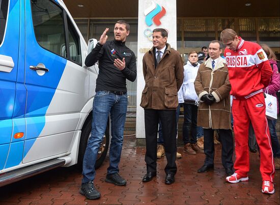 Presentation of mobile laboratory for helping national teams prepare for Olympics